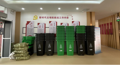 市文旅集团党委与结对共建社区新窑社区党支部联合开展“党员当先锋 为民办实事” 主题党日活动(图2)